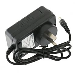 Night Saber 3000lm Rechargeable Handheld LED Spotlight 120mm 27W 15 Night Saber 3000lm Rechargeable Handheld LED Spotlight 120mm 27W -Navionics shop 138742 8 n